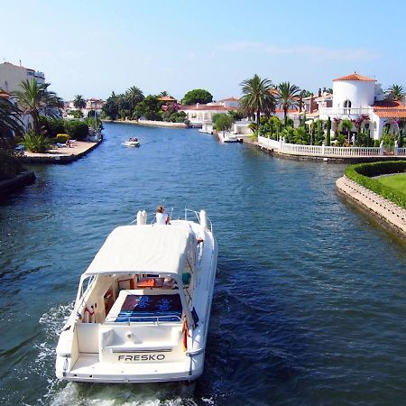 Holiday Home Casa D'Ibis By Interhome Empuriabrava Exterior photo