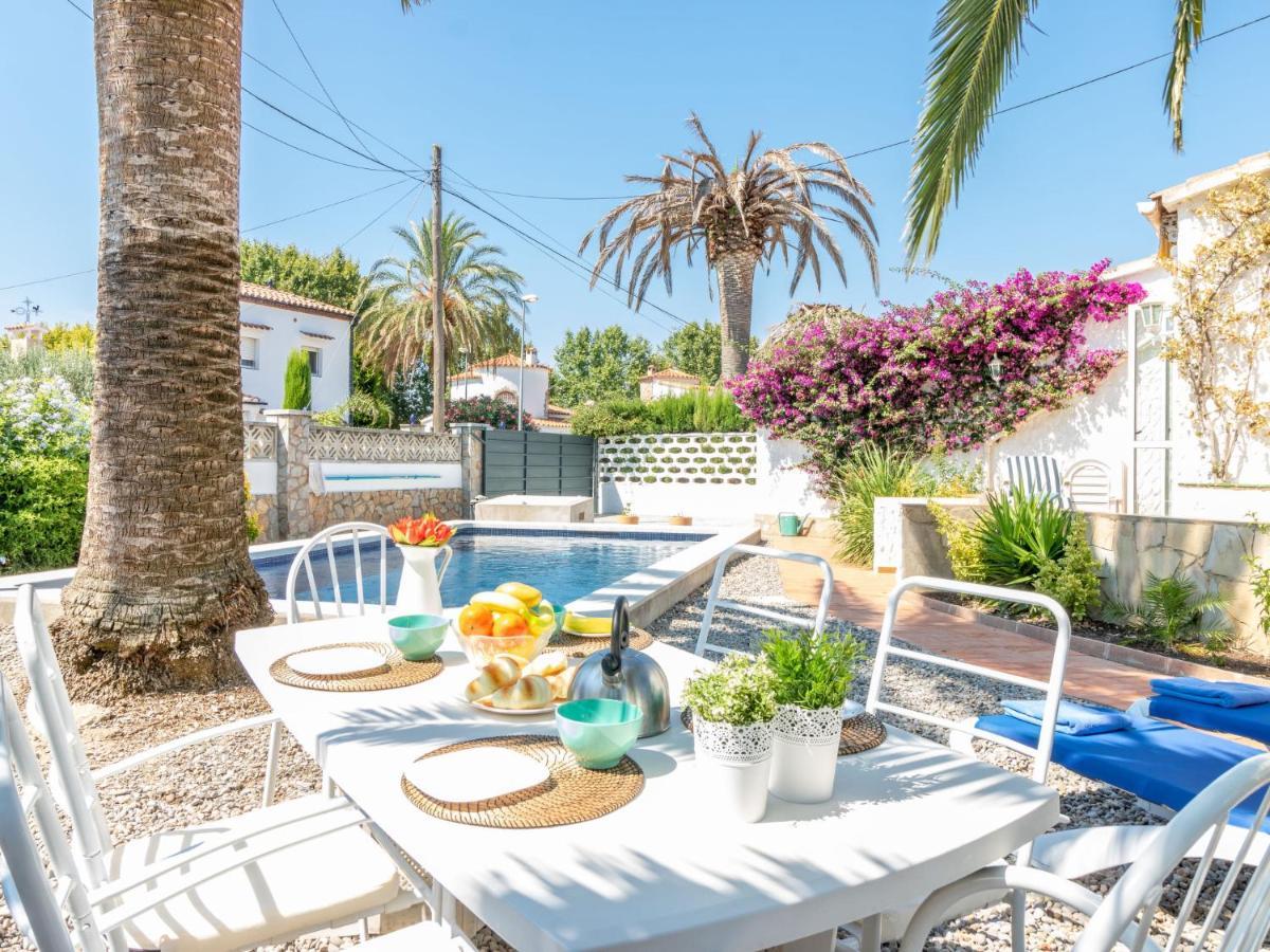 Holiday Home Casa D'Ibis By Interhome Empuriabrava Exterior photo